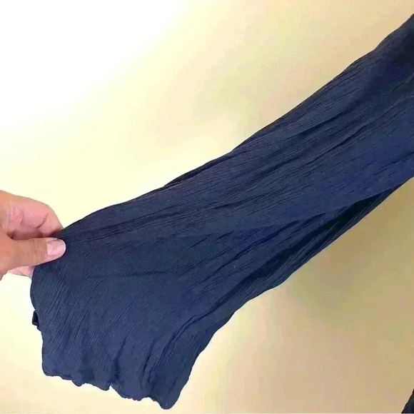 Free People Navy One Night Victorian Peasant Key Hole Back Rayon Tunic Size M - Picture 5 of 16